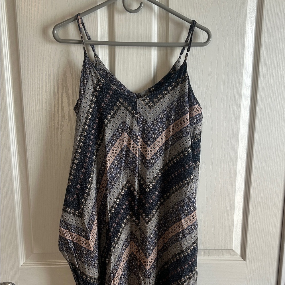 Chevron Pattern Maxi Dress - Picture 4 of 4